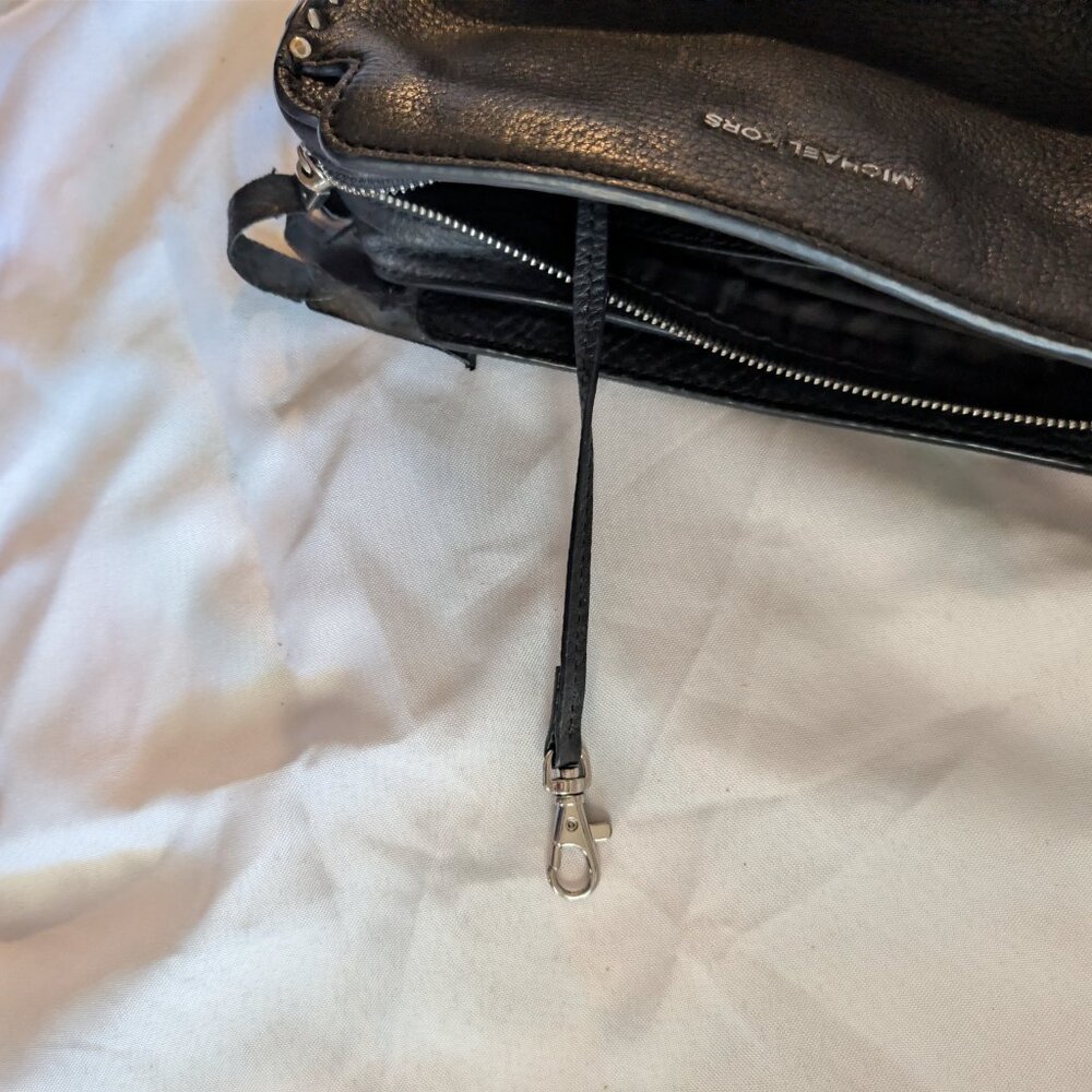Authenticated Michael Kors Brooklyn Black Leather Saddle Bag Excellent Condition - Picture 9 of 9